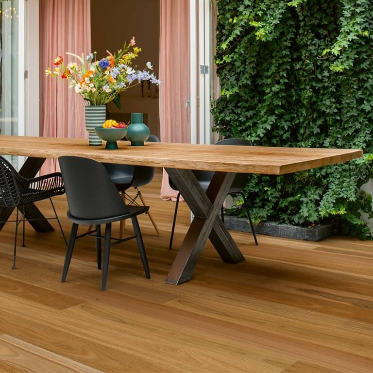 Premium Floors Quick-Step Readyflor 1 Strip Engineered Timber Spotted Gum Gloss